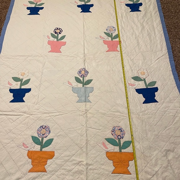 Antique Quilt! Flower Pots And Birds Estate Find! Vintage Handmade Quilt 87”X67” - Picture 6 of 11